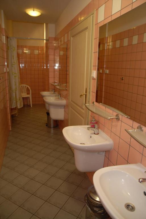 Hostel, Pokoje Goscinne Mleczarnia - Ozonowane Wrocław Exteriör bild
